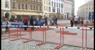 Před olomouckou radnicí se skákalo