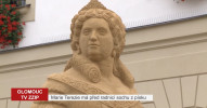 Marie Terezie má před radnicí sochu z písku